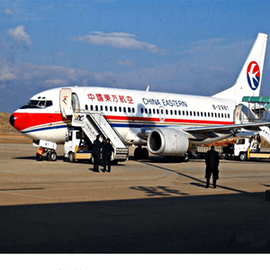 二连浩特航空快运航空快运业稳步发展的原因是什么？